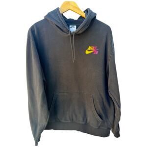 Nike SB Hoodie Mens Medium Black Sunset Graphic Skateboarding Sweatshirt